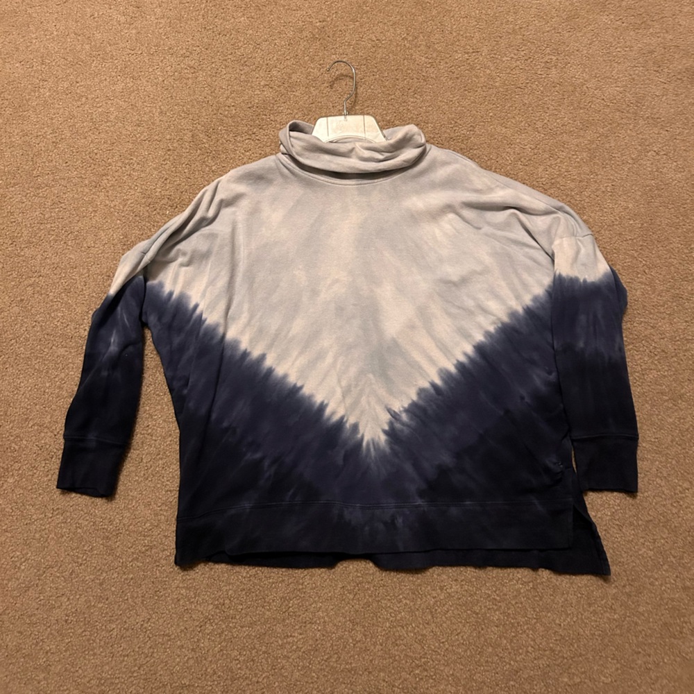 Tie-Dye Sweatshirt - Blue and White